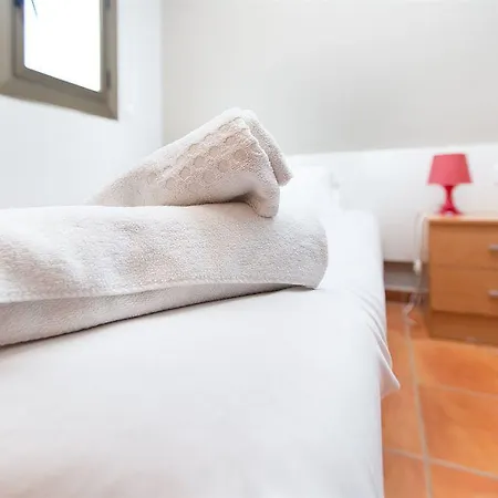 Ainb Raval Hospital Apartment